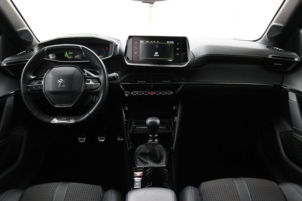 Peugeot 208 1.2 GT-Line*ACC*PANO*CARPLAY*ECC*CAM*LED*, Voorwielaandrijving, Gebruikt, Euro 6, Leder en Stof