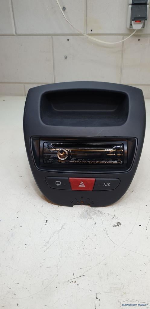 Radioframe met inbouwframe radio CD SONY CDX-GT472UM C1 107, Gebruikt, Citroën, Stellantis N.V., Ophalen of Verzenden