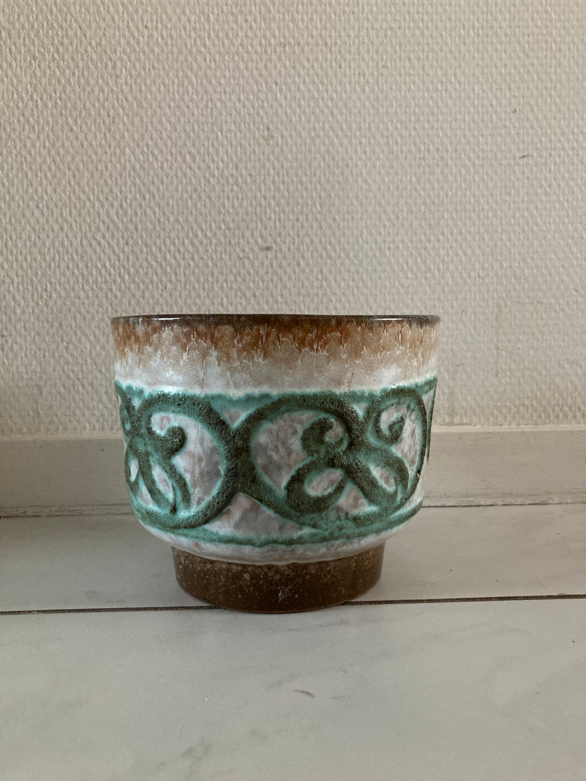Fat lava, Strehla GDR, Vintage West Germany bloempot-  615/3, Ophalen of Verzenden