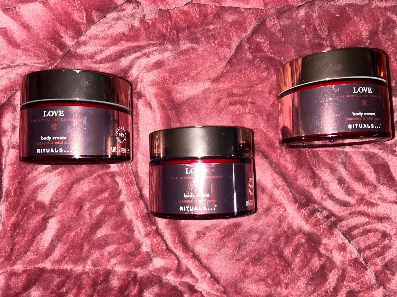 Ritual of Kindness bodycreme 220ml, Ophalen of Verzenden, Nieuw, Bodylotion, Crème of Olie