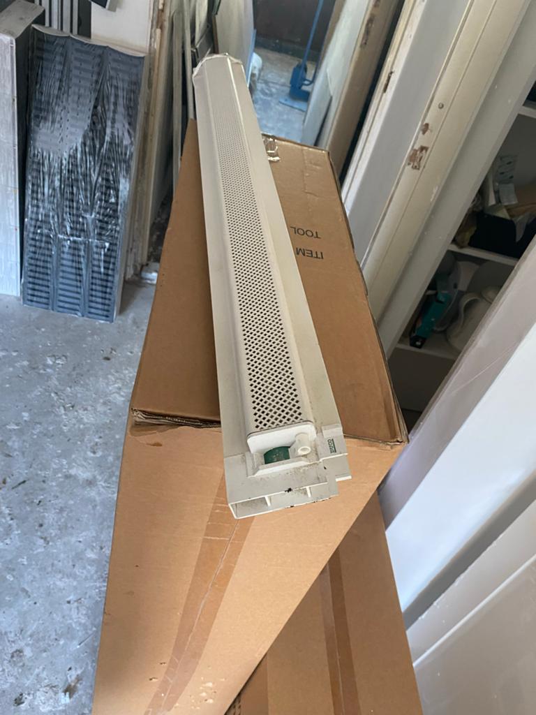 Raamrooster 95.5 cm lang, Gebruikt, Minder dan 80 cm, 80 tot 120 cm, Overige typen