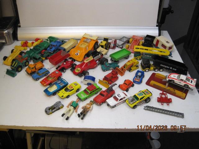 diverse speelgoed autos in 1 koop (385), Ophalen of Verzenden, Gebruikt