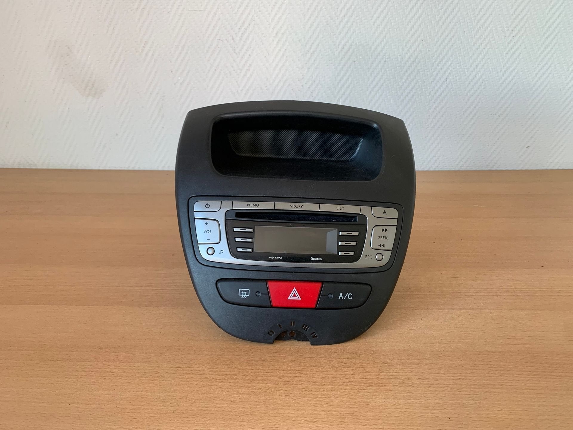 bluetooth radio Aygo C1 107 2012 tot 2014 86120YV010 orig., Auto diversen, Autoradio's, Ophalen of Verzenden