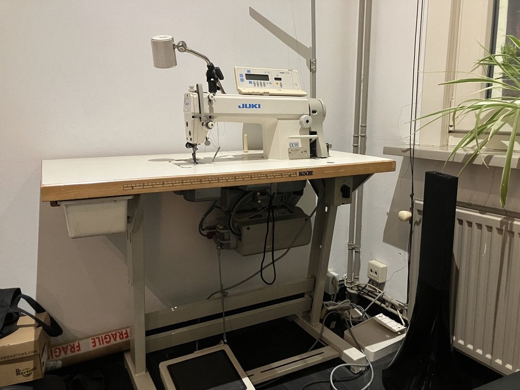 industriële Juki naaimachine, Hobby en Vrije tijd, Naaimachines en Toebehoren, Gebruikt, Naaimachine, Industrieel, Ophalen