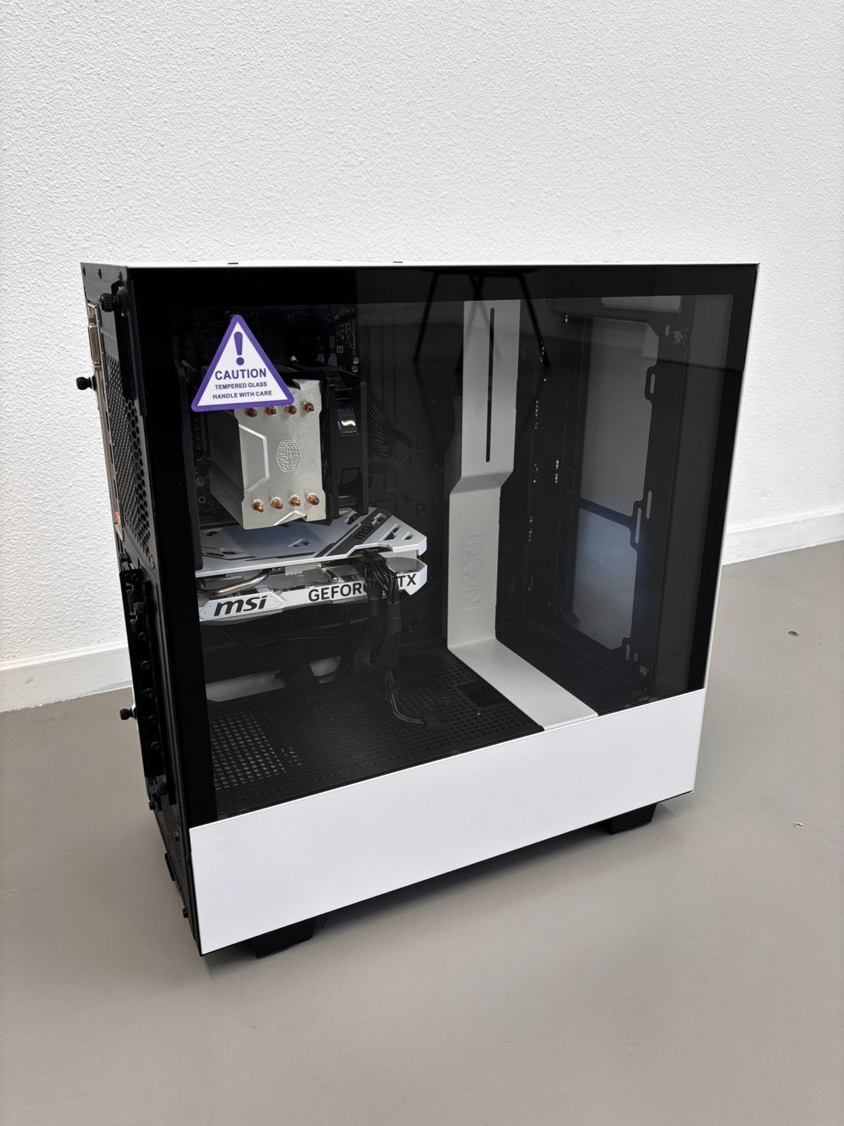 Gaming PC – RTX 4060 | i5-10400F | 16GB RAM | Witte NZXT, Overige genres, 1 speler, Nieuw, Ophalen of Verzenden