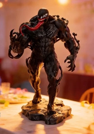 Venom collectors actie figuur staand zwart (18cm)