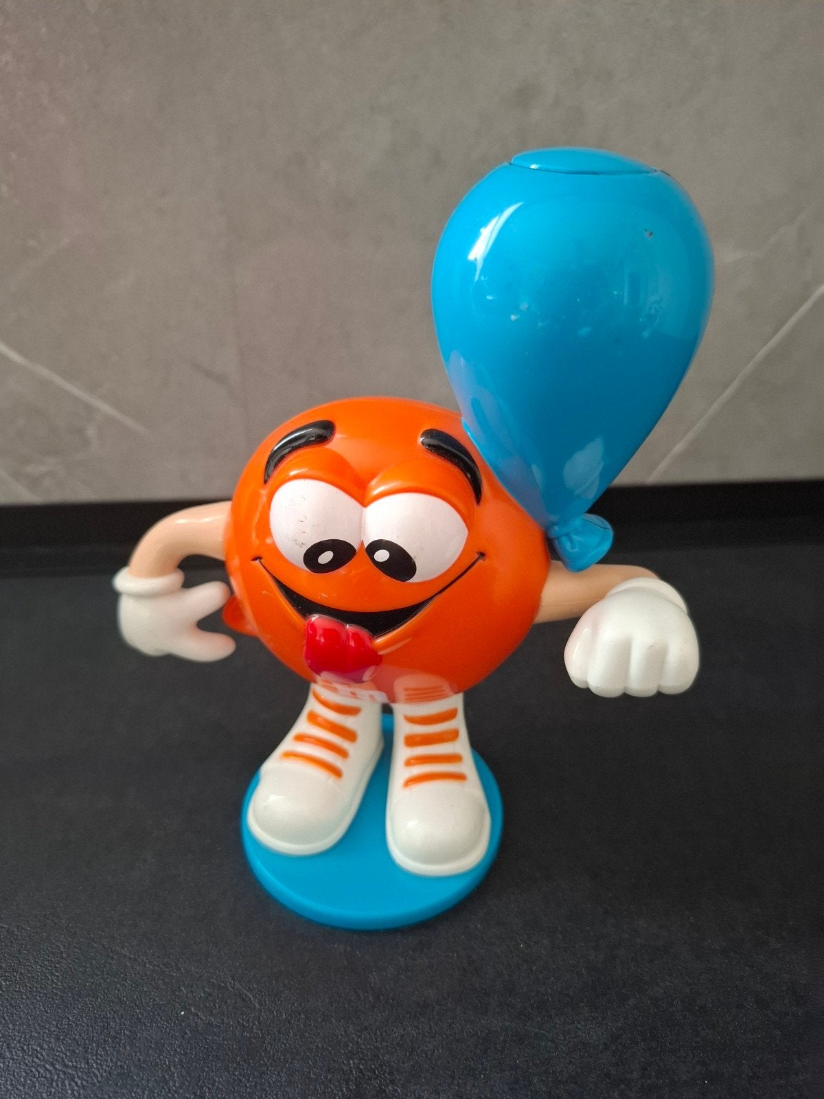 M&M's Oranje Figuur met Ballon - 15 cm hoog, Ophalen of Verzenden, Zo goed als nieuw, Overige typen