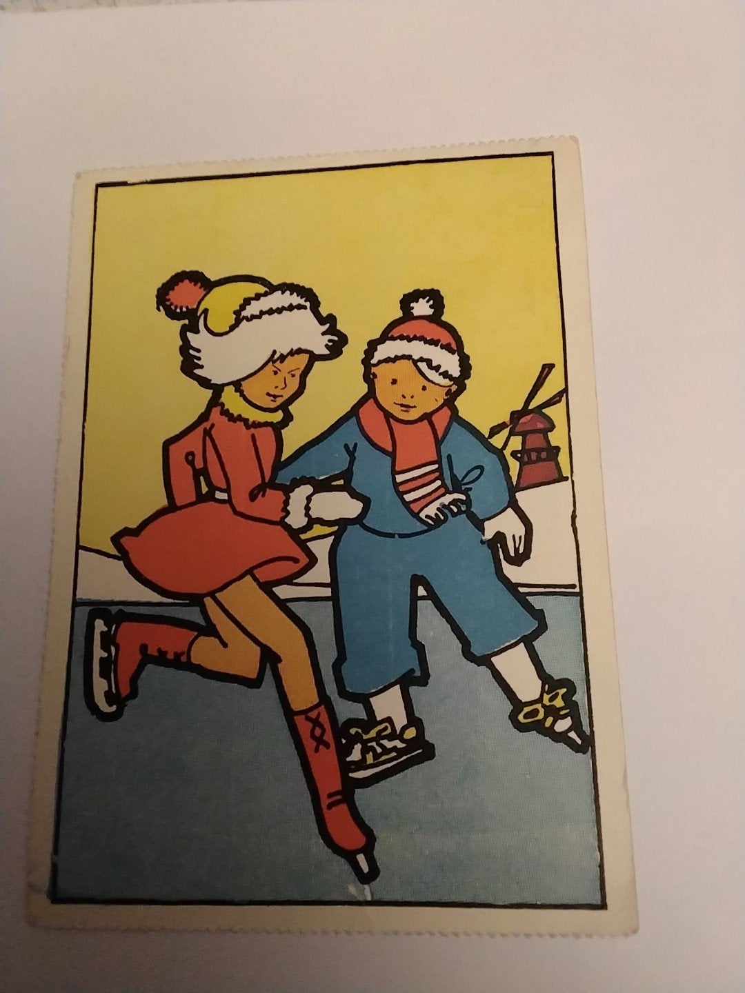 Oude ansichtkaart: Schaatsende kinderen met molen, Ophalen of Verzenden, 1940 tot 1960, Gelopen