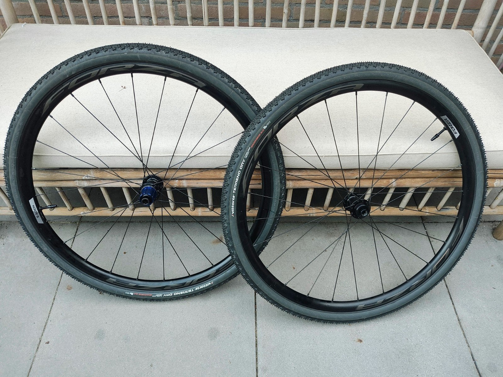 Forza Norte Gravelbike Wielset/ Vittoria Terreno Dry 700/38, Wiel, Overige materialen, Ophalen of Verzenden, Zo goed als nieuw