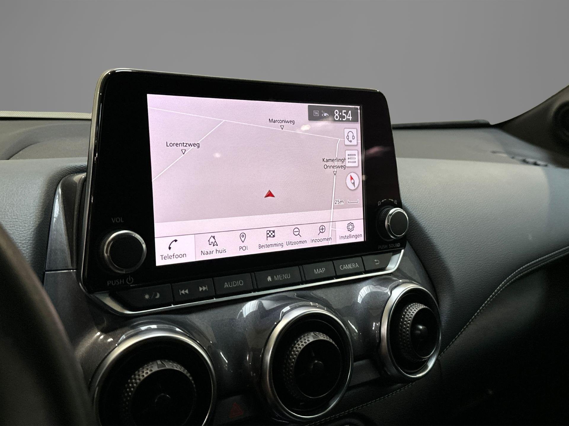 Foto 17 van Nissan Juke 1.0 DIG-T Tekna 114PK | Automaat | BOSE Audio |