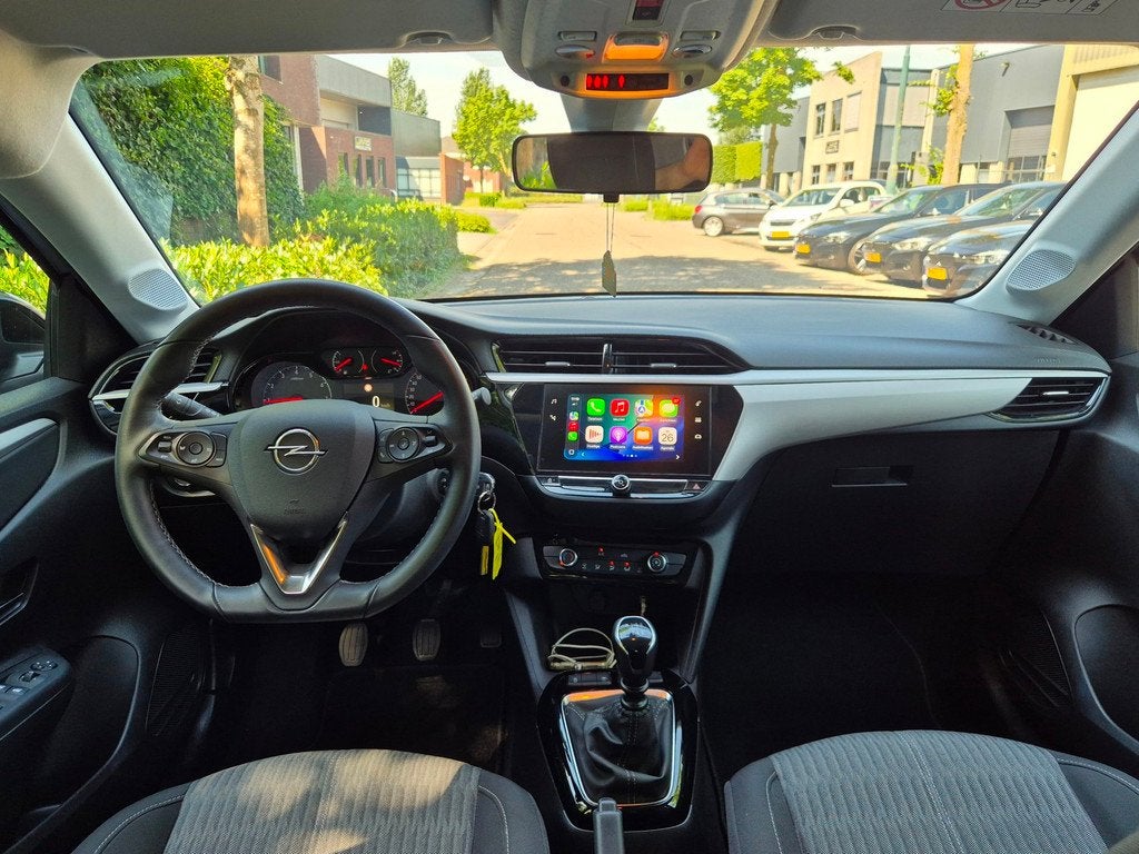 Opel Corsa 1.2 Edition 2e EIG Facelift CarPlay Zwart dak ZEE, Voorwielaandrijving, 101 pk, Gebruikt, Origineel Nederlands