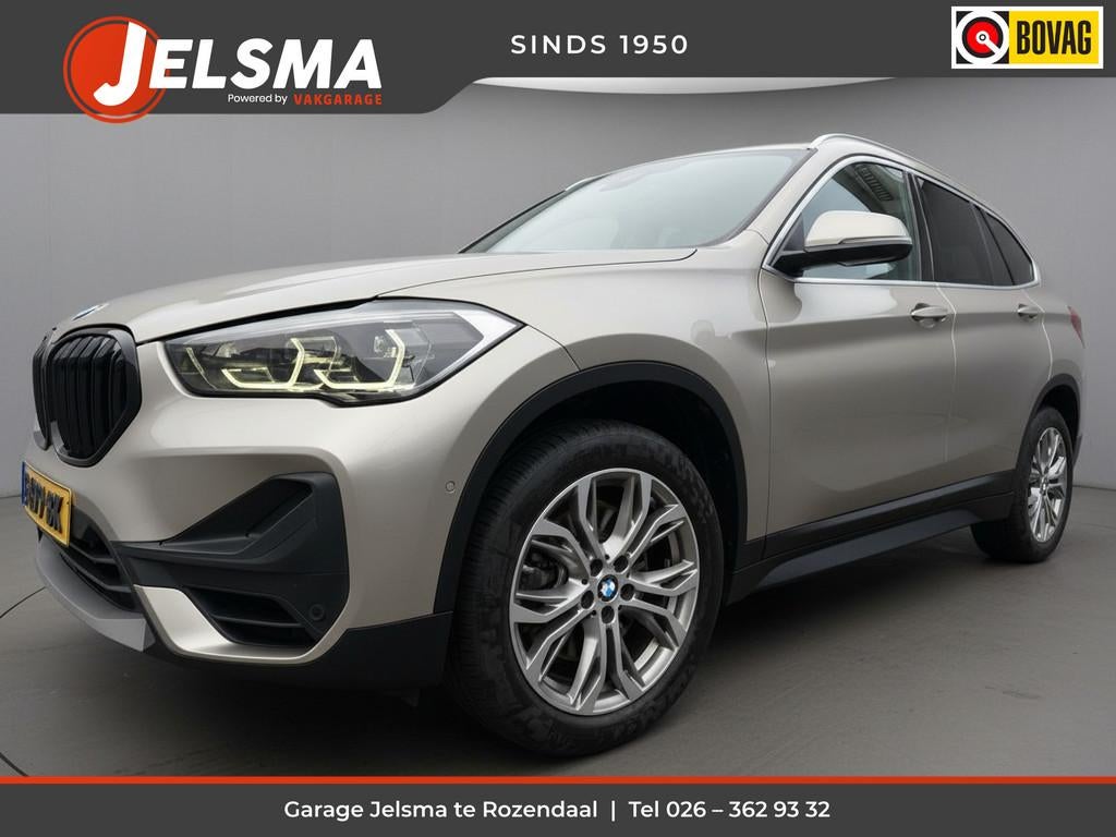 BMW X1 sDrive20i 180pk High Exe, Sport-leder | Clima | Navi+, Auto's, BMW, 1998 cc, 4 cilinders, 179 pk, Bedrijf