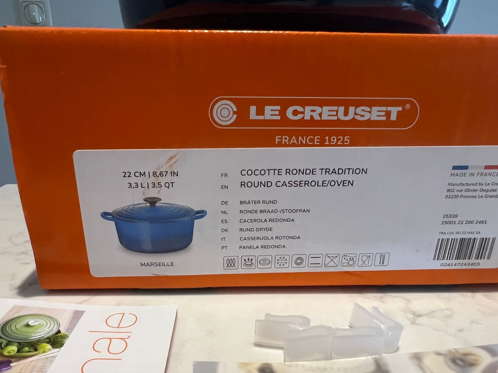 Buitenkansje: schaarse Le Creuset Marseille 22 cm nieuw, Huis en Inrichting, Keuken | Potten en Pannen, Nieuw, Le Creuset, Ophalen of Verzenden