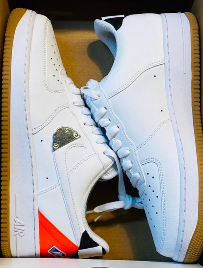 Nike Air Force 1 Low NBA Pack Wit CT2298-101, Wit, Nieuw, Ophalen of Verzenden, Sneakers of Gympen