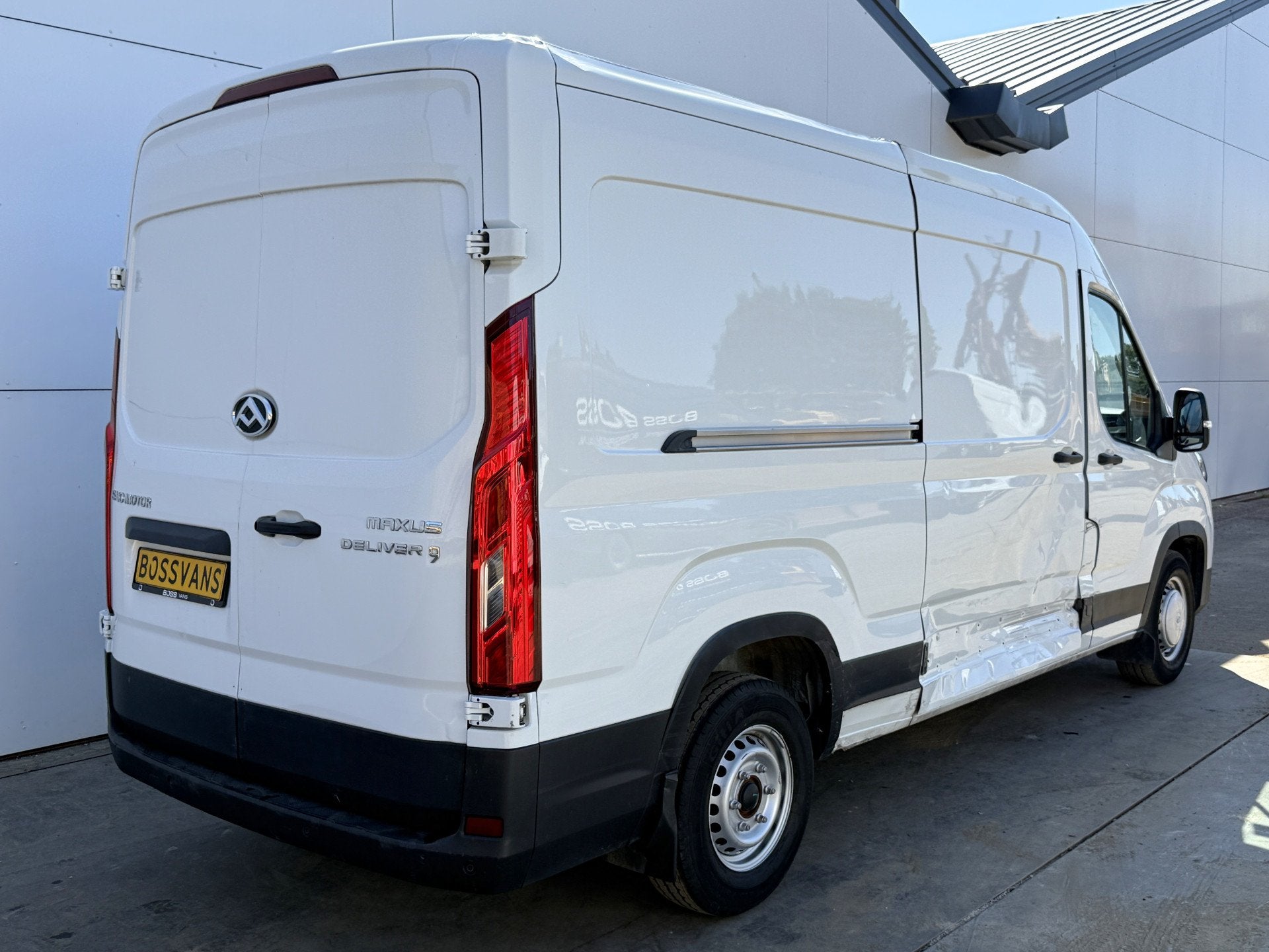 Maxus Deliver 9 2.0 CiT 150PK L3H2 SCHADE Airco Cruise Contr, Auto's, Bestelauto's, 1998 cc, Gebruikt, Zwart, 4 cilinders