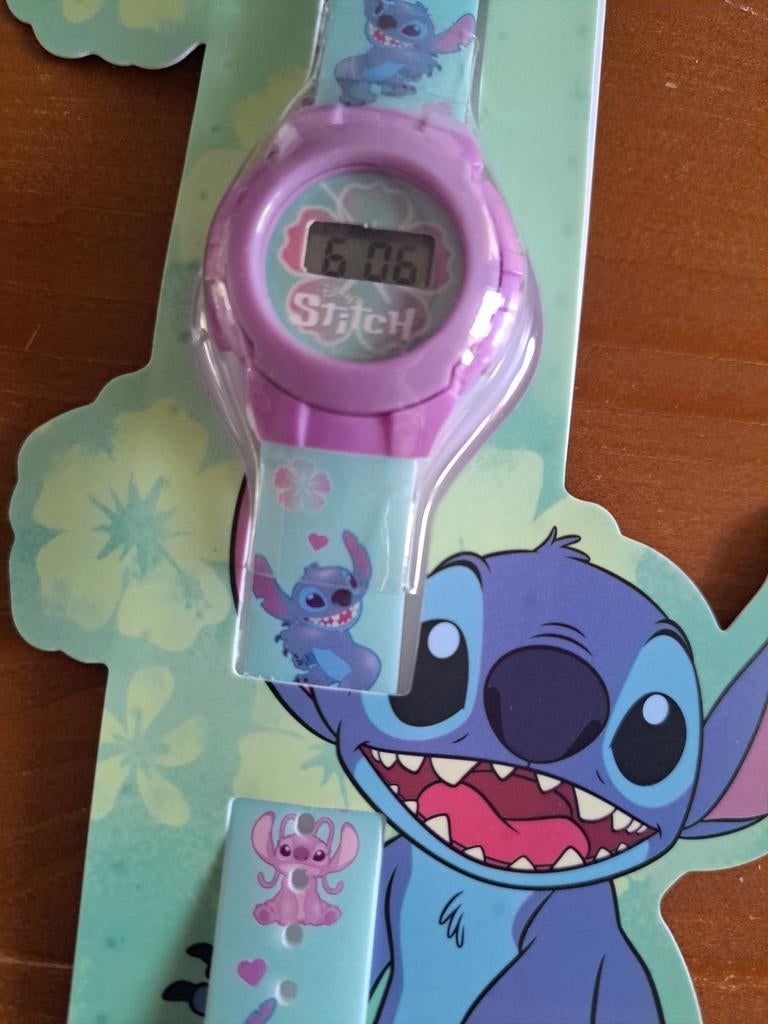 Disney Stitch Digitaal Horloge voor Kinderen, Sieraden, Tassen en Uiterlijk, Horloges | Kinderen, Ophalen of Verzenden, Nieuw
