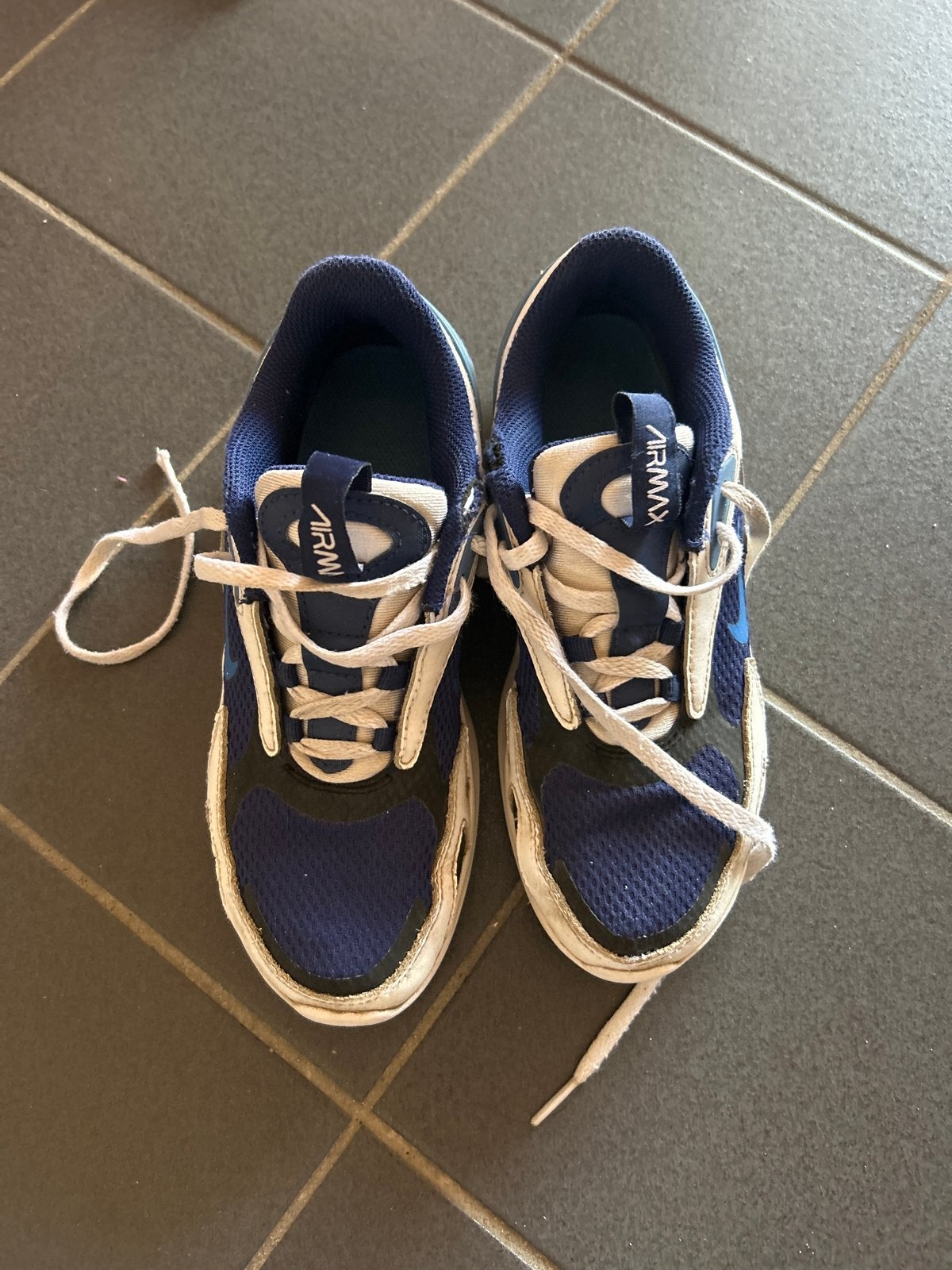 Nike Air Max sportschoenen voor kinderen - Blauw/Wit, Ophalen of Verzenden, Gebruikt, Jongen of Meisje, Sportschoenen