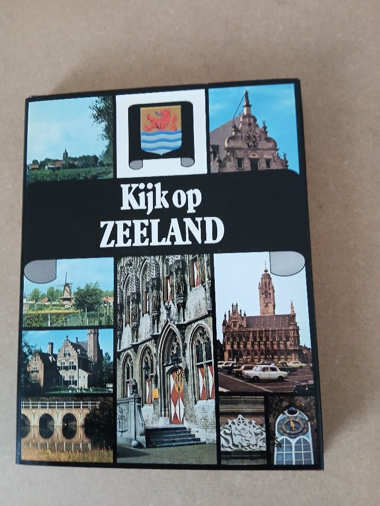 mooi boek van Zeeland met veel beziens en wetenswaardigheden, Ophalen of Verzenden, Zo goed als nieuw