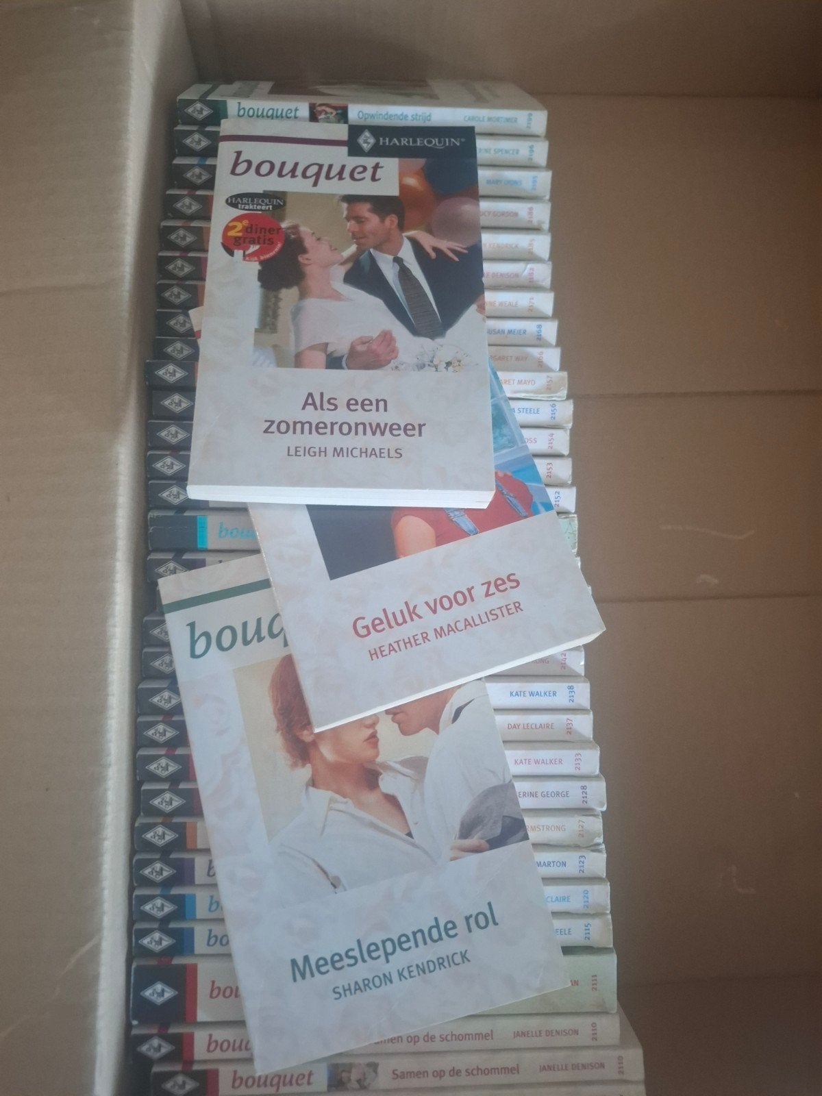 Bouquet reeks, 2100-nummers, € 0,50 p/st, Ophalen, Gelezen