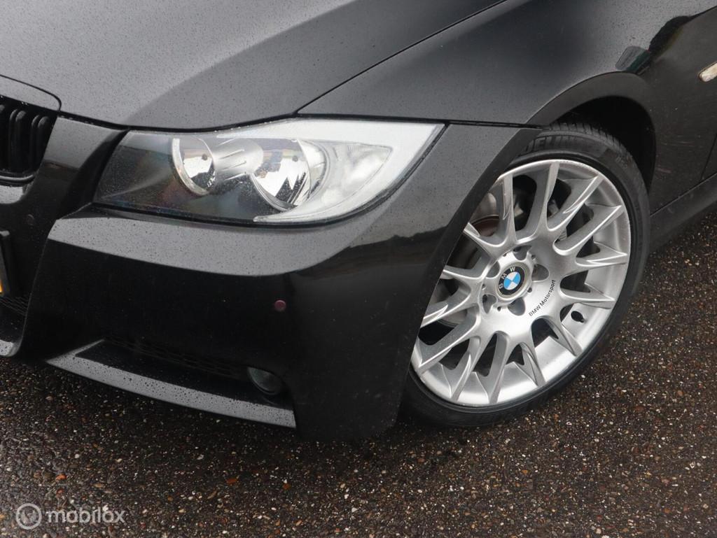 BMW 3-serie 320si 173 PK H6 Zeldzaam – Een collectors item, Auto's, BMW, Gebruikt, Zwart, 4 cilinders, Alcantara