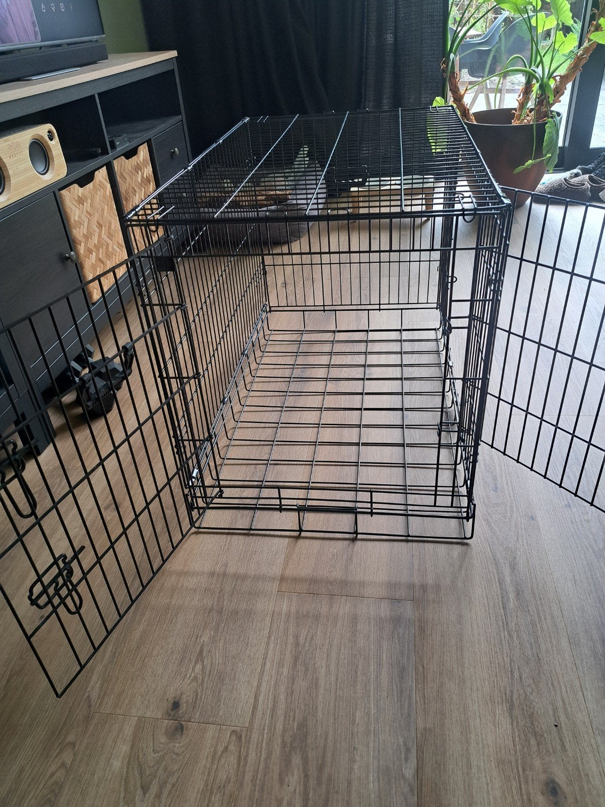 Stevige hondenbench 90x57x65, Dieren en Toebehoren, Hondenbenches, Ophalen, Zo goed als nieuw