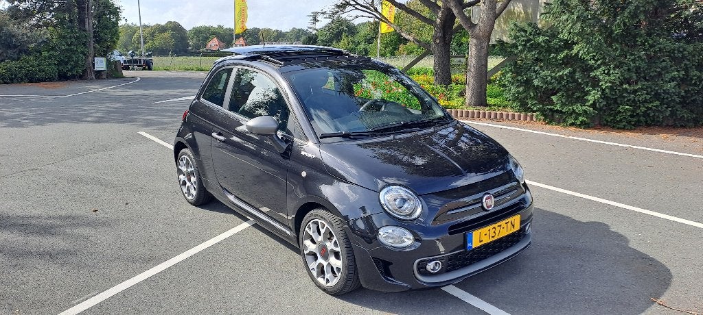 Fiat 500 1.0 70pk Hybrid 2021 Zwart, Voorwielaandrijving, Dealer onderhouden, 40 €/maand, Zwart
