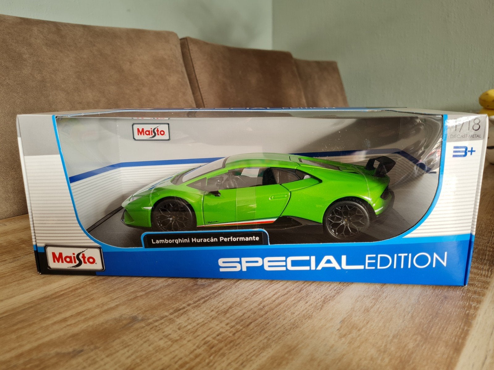 Lamborghini Huracán Performante groen metallic 1:18 (Maisto), Ophalen of Verzenden, Nieuw, Auto, Maisto
