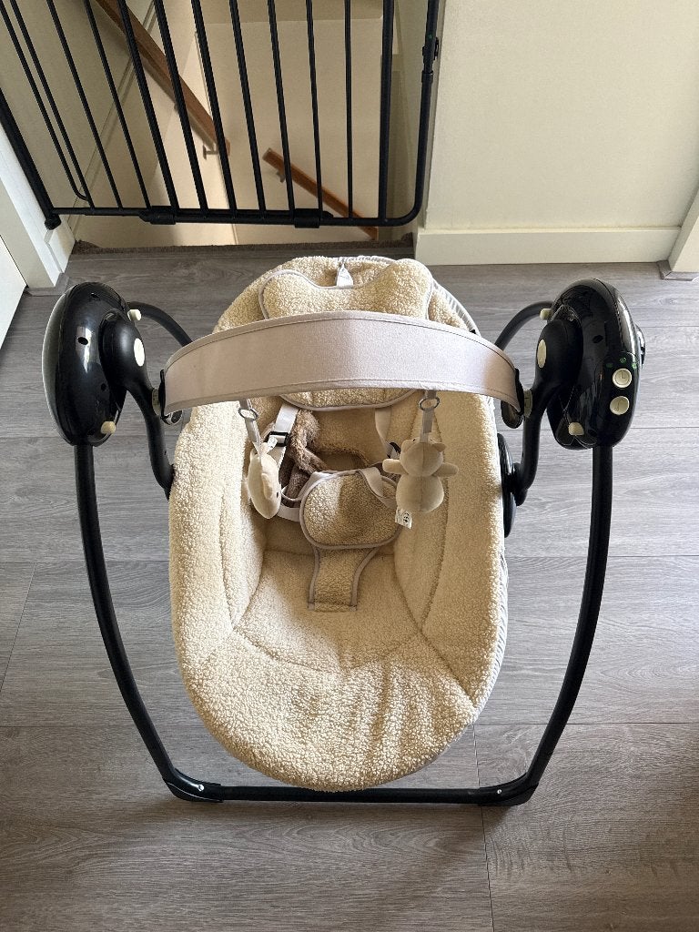 Adventure teddy schommelstoel, Ophalen, Zo goed als nieuw, Wieg