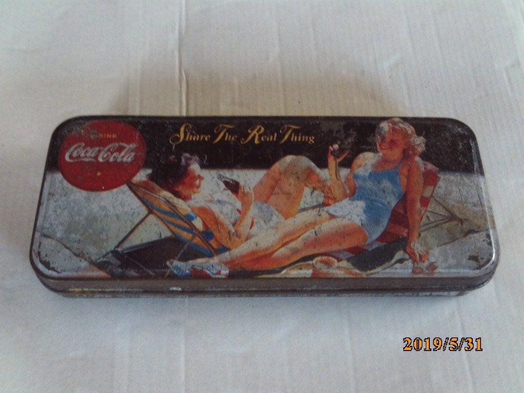 vintage coca cola blikje share the real thing - button/speld, Ophalen of Verzenden, Overige typen