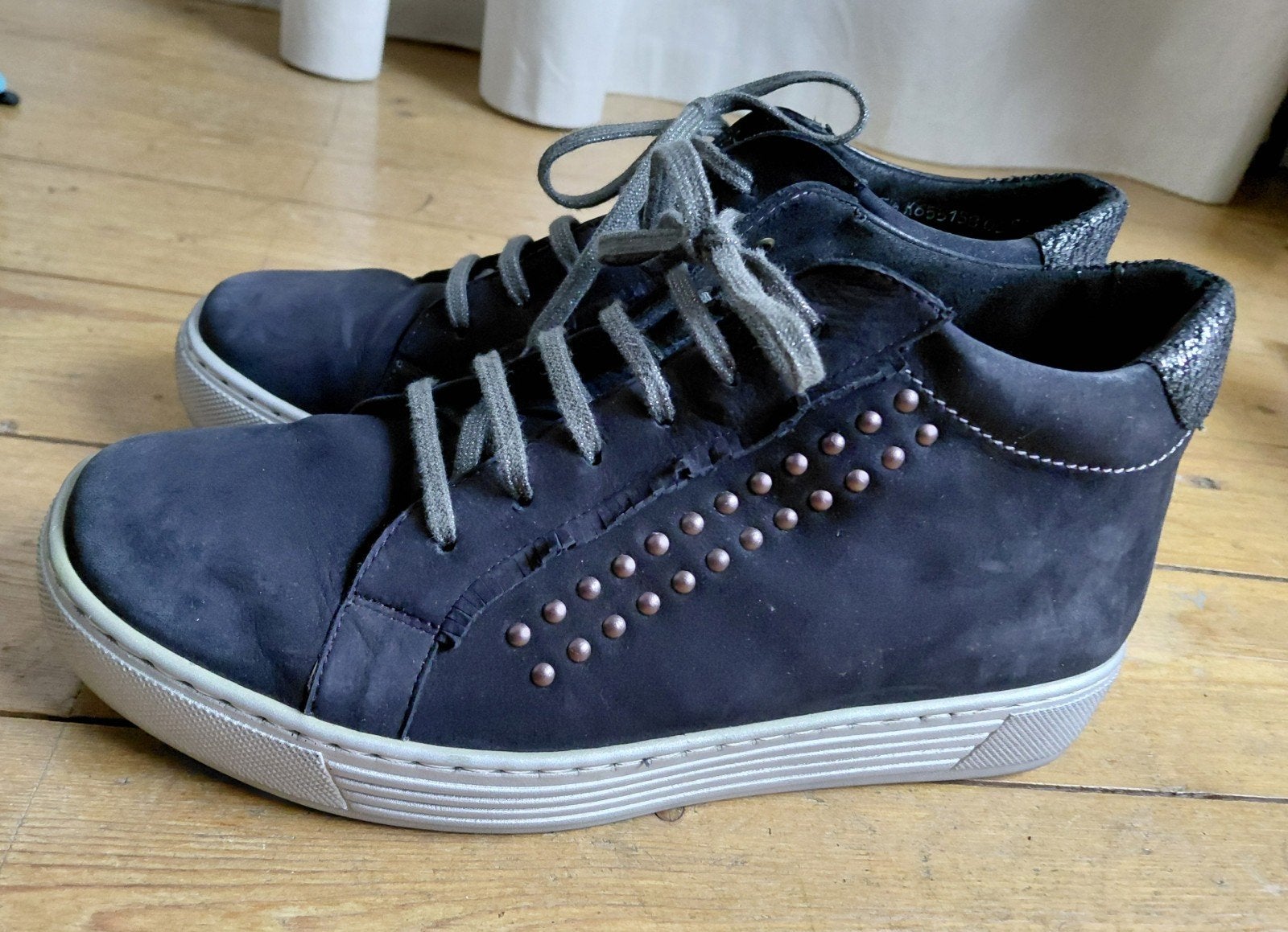 Solidus 'Kaja' laarsjes, donkerblauw, maat 5.5 (38,5), Kleding | Dames, Schoenen, Ophalen of Verzenden, Zo goed als nieuw, Blauw