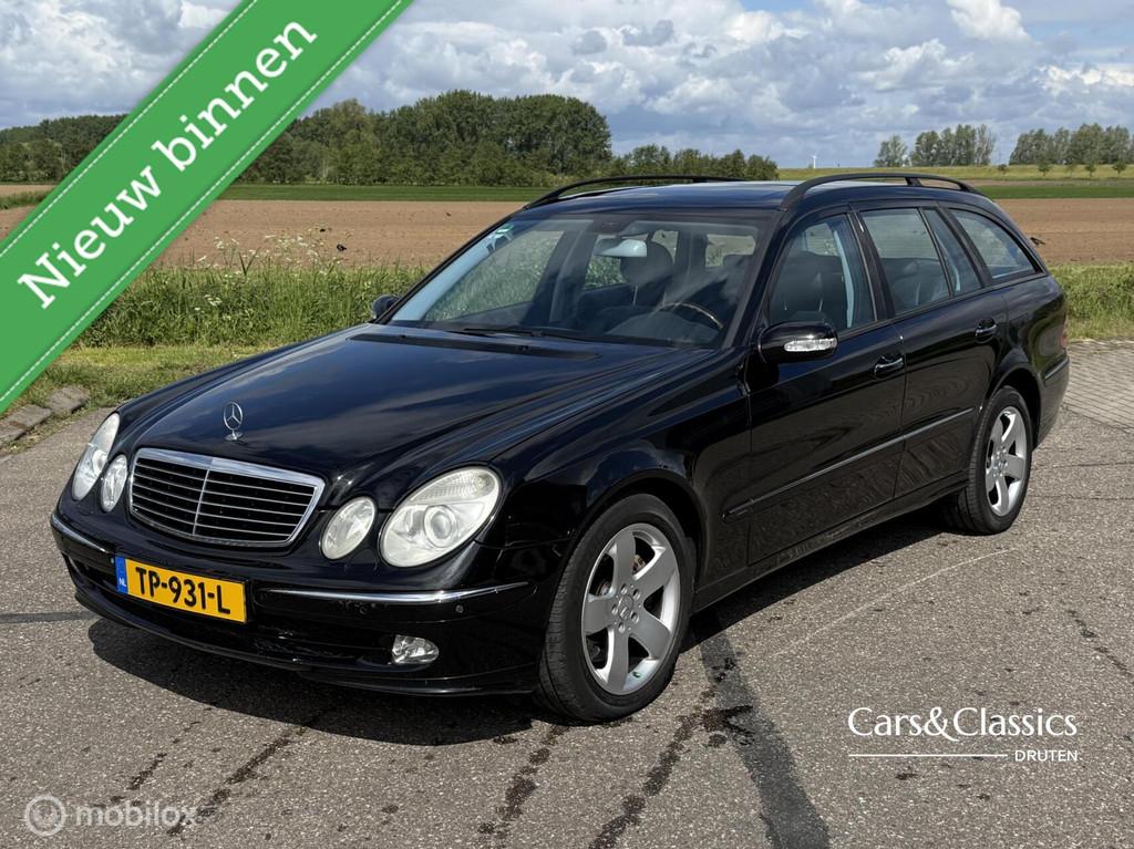 Mercedes E500 Full options! MASSAGE, PANO, NAVI - Youngtimer, Auto's, Automaat, Achterwielaandrijving, Gebruikt, Zwart