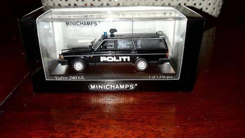 Minichamps zwarte Volvo 240 GL POLITI LIMITED EDITION 1986, Hobby en Vrije tijd, Modelauto's | 1:43, Ophalen of Verzenden, Nieuw