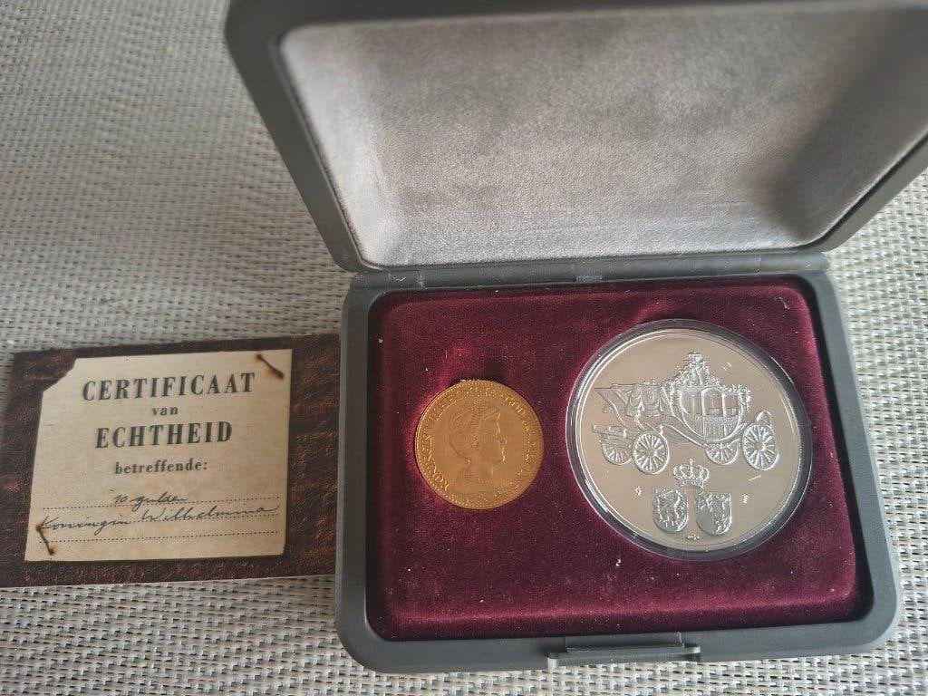 Set met gouden tientje Wilhelmina 1917, Setje, Ophalen of Verzenden, Koningin Wilhelmina, Zilver