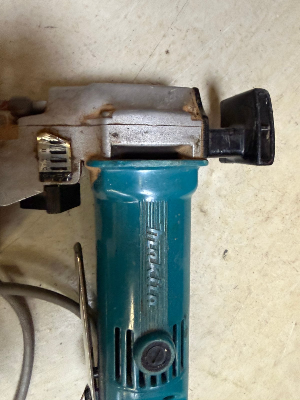 Makita decoupeerzaag, Decoupeerzaag, Ophalen of Verzenden, Zo goed als nieuw, 30 tot 70 mm