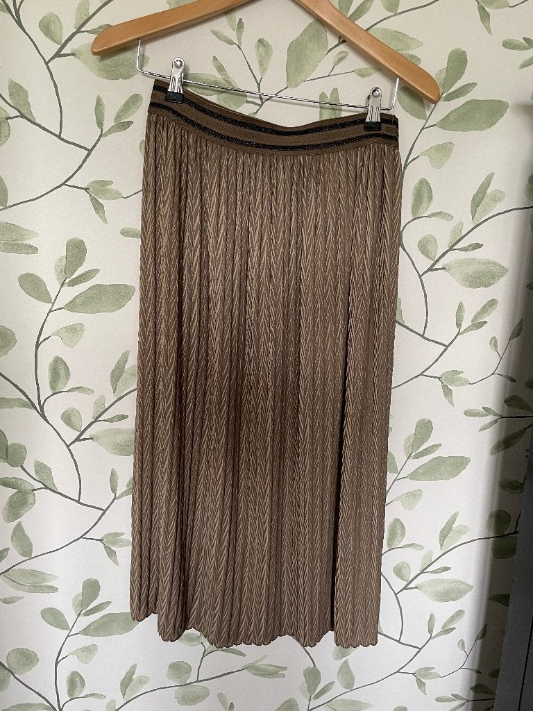 Nieuw: Poools taupe met creme plisse rok small 36, Beige, Nieuw, Ophalen of Verzenden, Maat 36 (S)