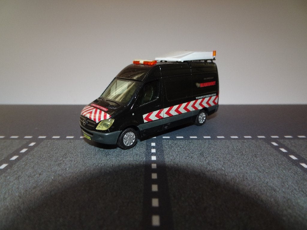947 herpa mercedes sprinter mammoet code 3 zelfbouw 1:87, Hobby en Vrije tijd, Modelauto's | 1:87, Ophalen of Verzenden, Gebruikt