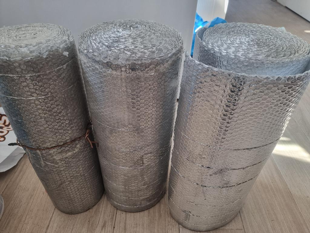rollen Isolatiefolie / Radiatorfolie (Zilveren Noppenfolie), Doe-het-zelf en Verbouw, Zeil en Folie, Ophalen, Zo goed als nieuw