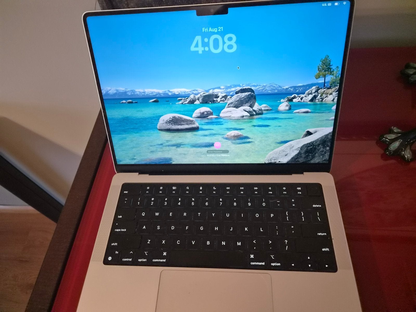 MacBook Pro 14 inch M1 Pro met lader en kabel, Computers en Software, Apple Macbooks, Overige groottes, 512 GB, Zo goed als nieuw