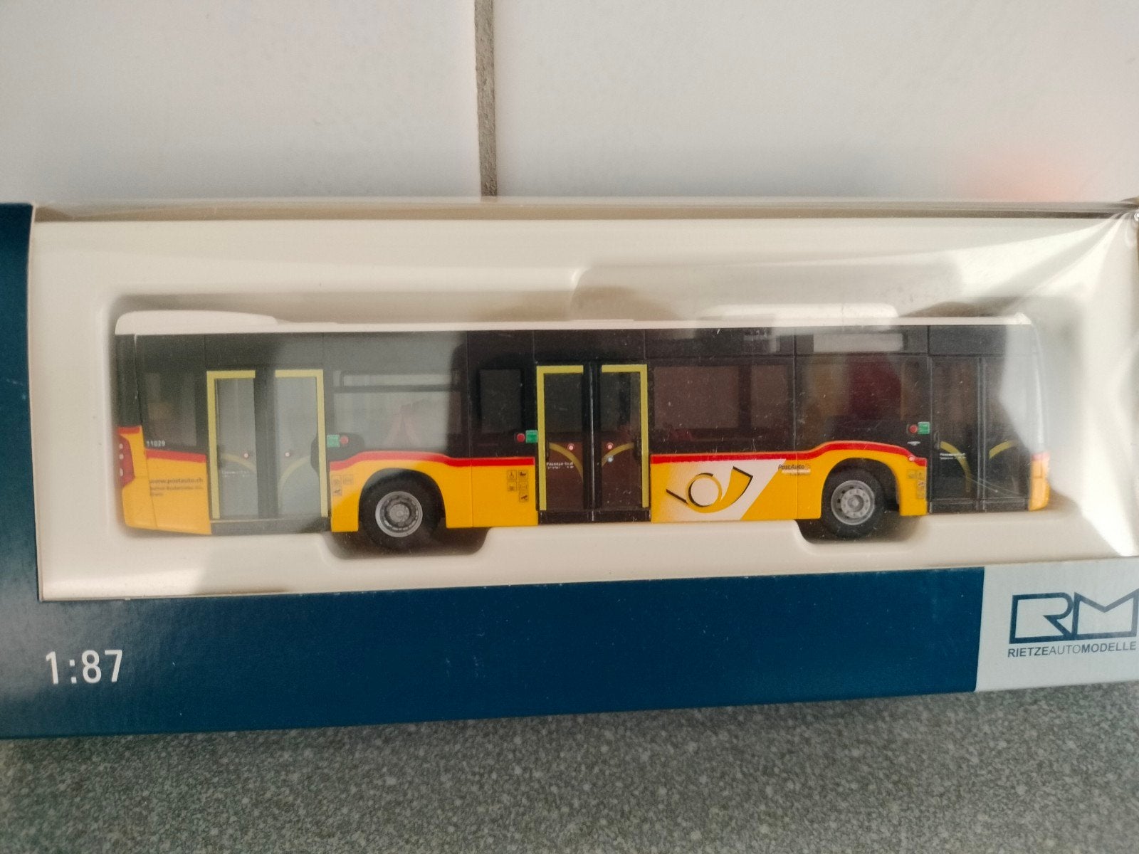 Rietze Mercedes-Benz Citaro '15 PostAuto Kriens (CH) 1:87, Ophalen of Verzenden, Nieuw, Bus of Vrachtwagen, Rietze