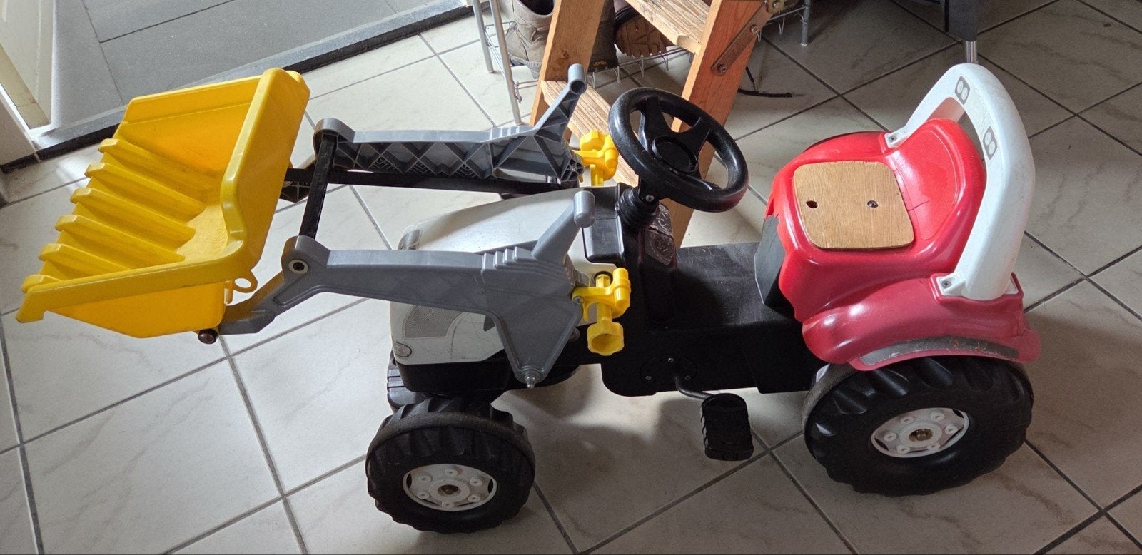 traptractor met voorlader en kar, Ophalen, Gebruikt