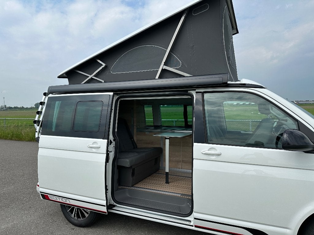 Foto 11 van Volkswagen Transporter T6.1 4Motion California Ocean