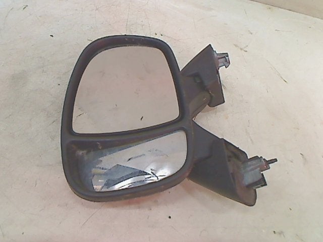 Spiegel Links Elektrisch Opel Vivaro (2006-08/2014-03), Gebruikt, Bahnhofsplatz, Rüsselsheim am Main 65423, , Duitsland, Opel