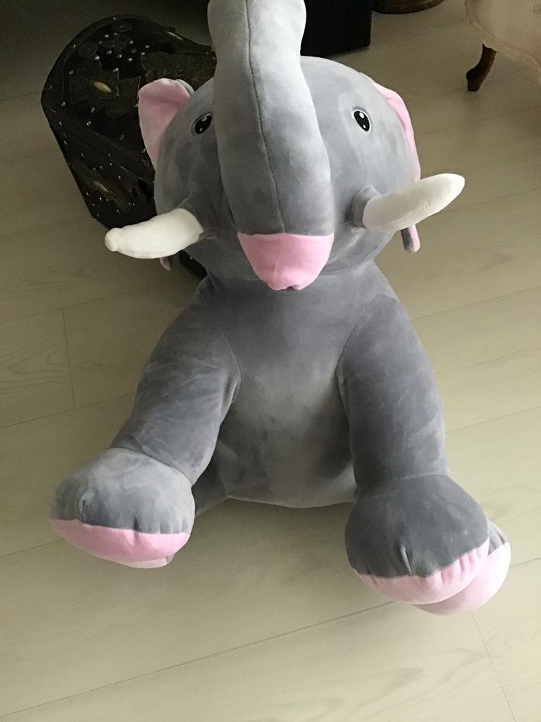 Intertoys Mega Knuffel Nieuw, Overige merken, Nieuw, Ophalen of Verzenden, Middelgroot (20 tot 80 cm)