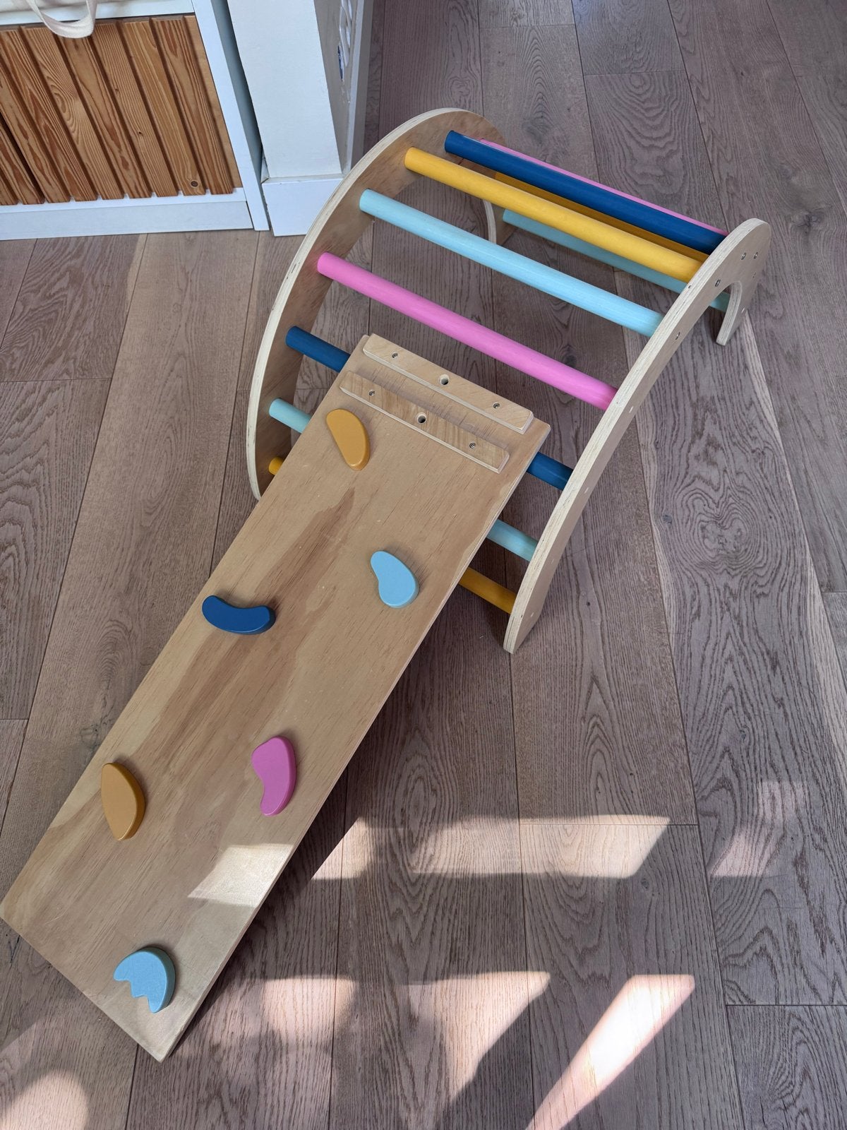 Houten klimboog met plank Montessori speelgoed, Ophalen, Zo goed als nieuw