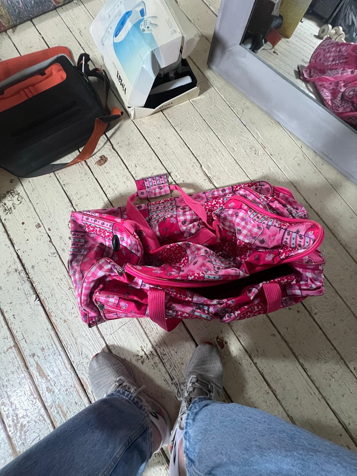 Roze leonardo reistas met wieltjes & uitschuifbare handgreep, 30 cm of meer, Gebruikt, Ophalen of Verzenden, 60 tot 80 cm
