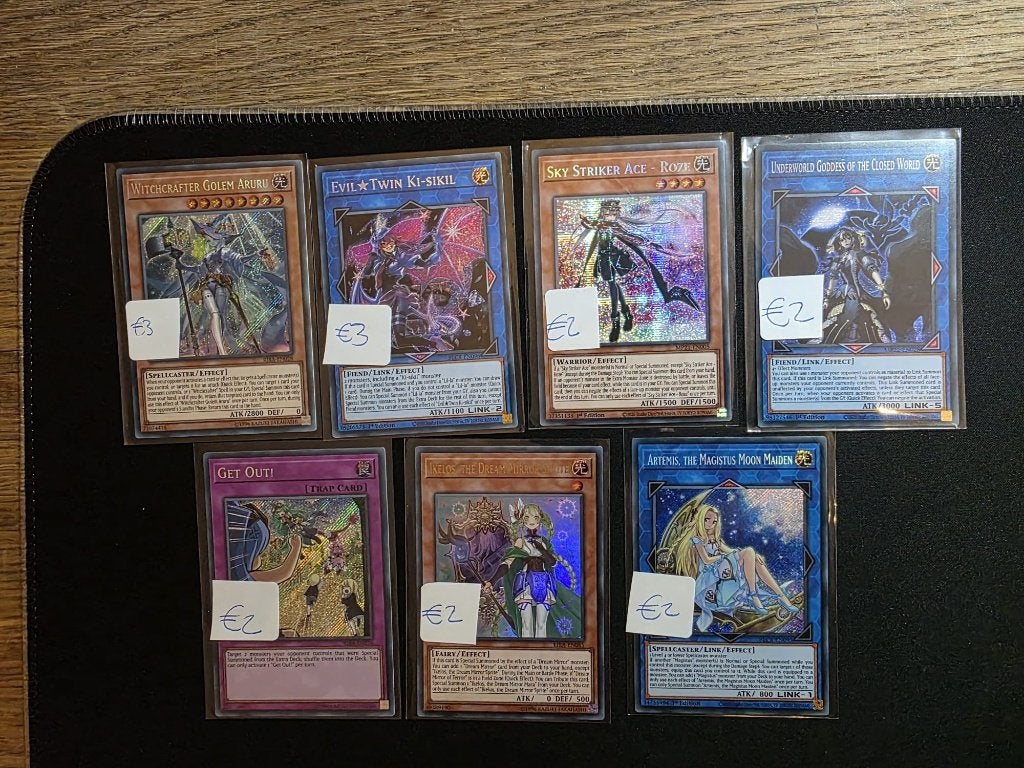 Yu-Gi-Oh! TCG - Waifu's Selectie!, Ophalen of Verzenden, Nieuw, Meerdere kaarten, Foil