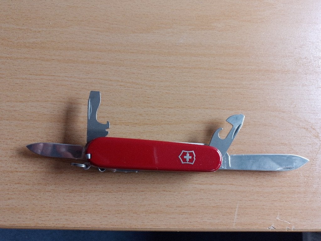 Victorinox Camper Zwitsers zakmes Bijna nieuw, Ophalen, Zo goed als nieuw