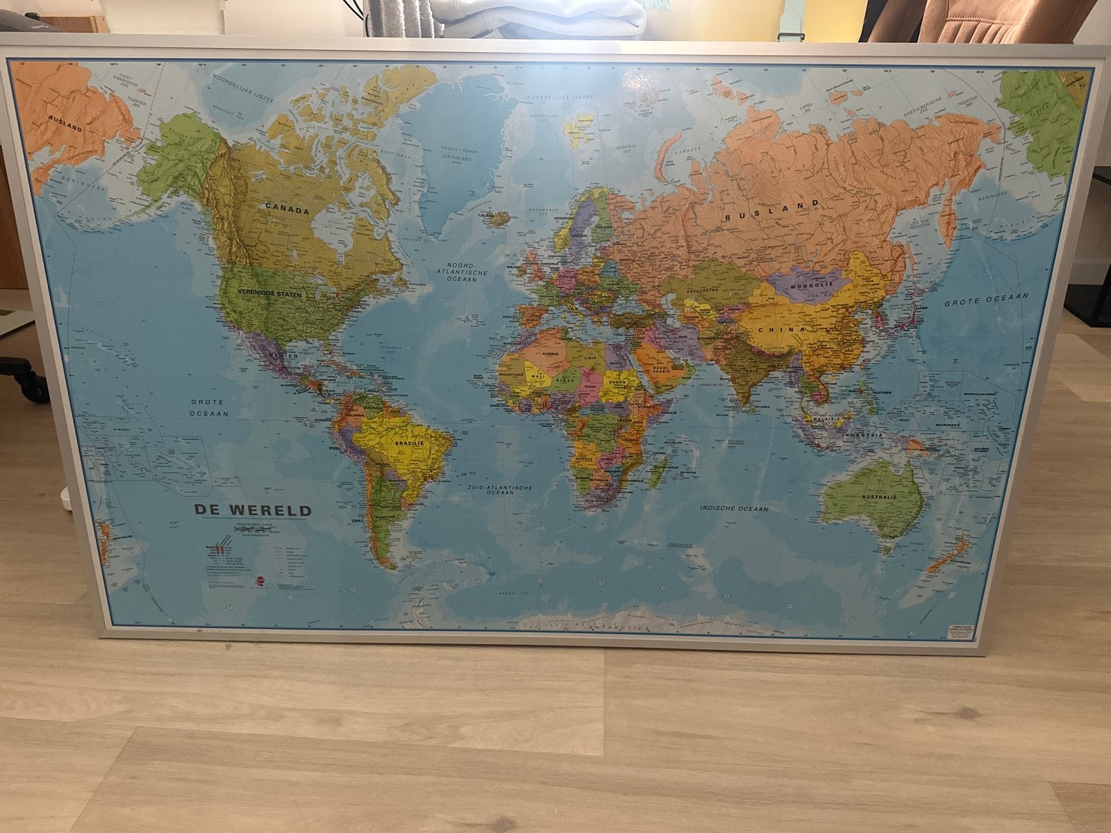 Grote Wereldkaart - 138x86 cm magnetisch en beschrijfbaar, Ophalen, 2000 tot heden, Wereld, Landkaart