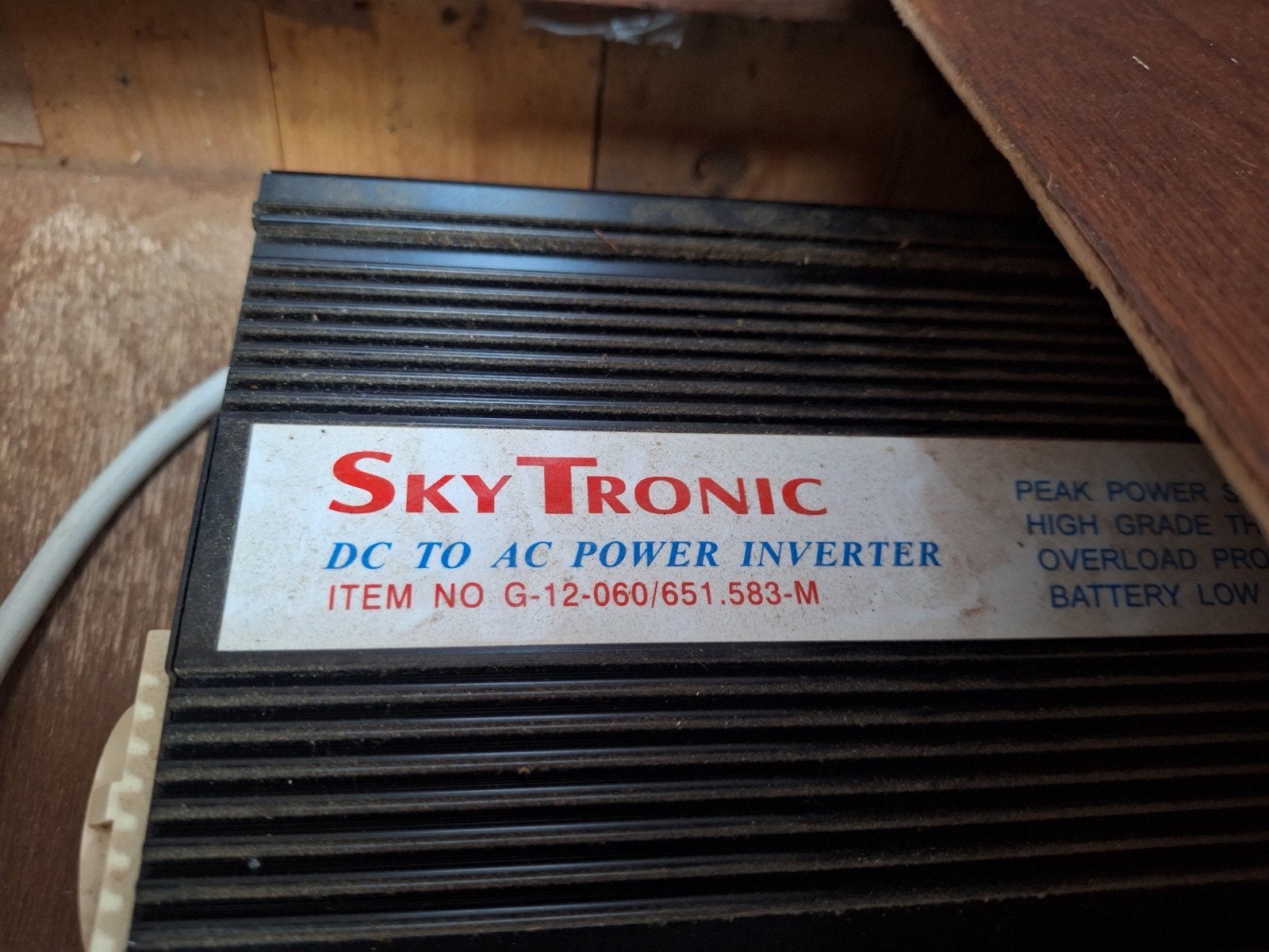 Sky Tronic DC naar AC Omvormer 600 Watt, Ophalen of Verzenden