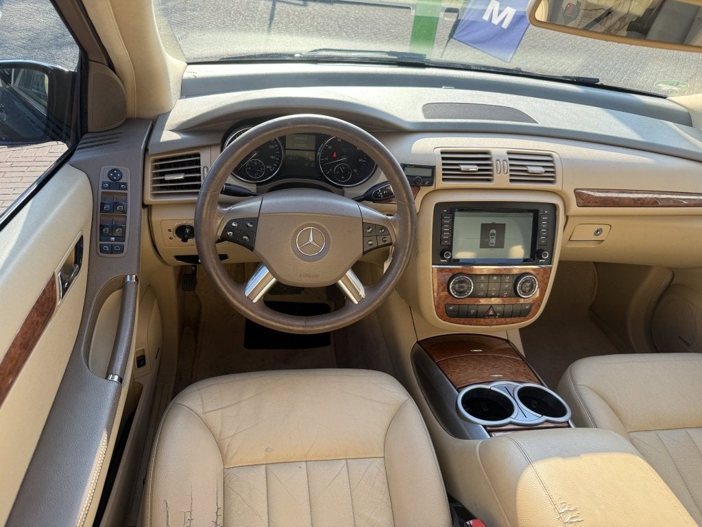 Mercedes-Benz R-Klasse 35 Lang 4-Matic (bj 2006, automaat), Auto's, Automaat, 138 €/maand, Zwart, Leder